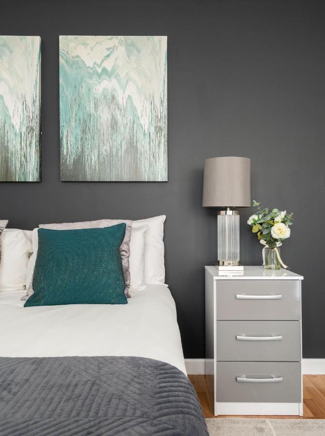 Spacious And Modern 4 Bed Apartment Next To Borough Station Londres Exterior foto